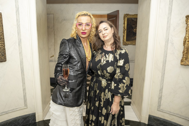 3941186-Elton-Ilirjani-Julia-Ilirjani